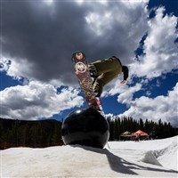 Never Summer Llama Triple Camber Recurve Snowboard - Men's
