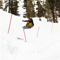 United Shapes Horizon Snowboard - Men's