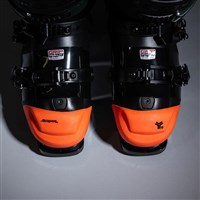 Bootcap 2.5 Ski Boot Insulated Toe Cover - Blaze Red - top pair