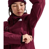 The North Face Descendit Jacket - Women's - Burgundy Crush